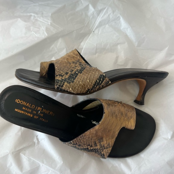 Donald J. Pliner Snake Skin Sandals - Picture 5 of 16